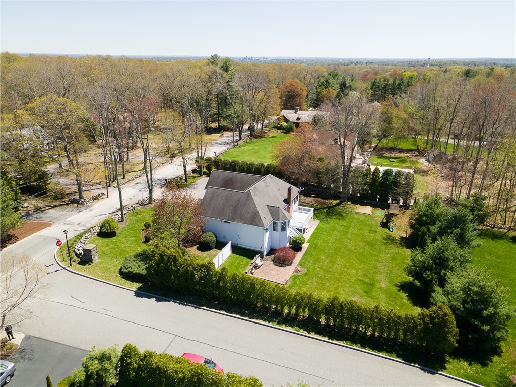 195 Angell Road Lincoln, RI 02865 - Photo 9 of 35 Gallery Image 9