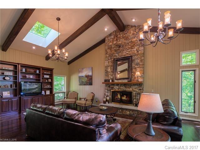 111 Ridge Drive Linville, NC 28646 - Photo 3 of 22 Gallery Image 3