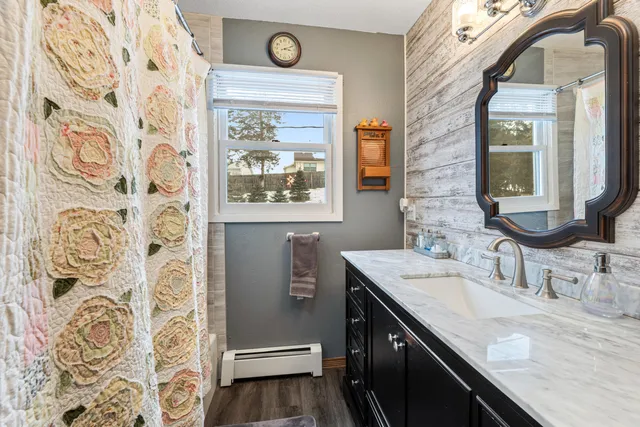 $379,000 | 36 Skunk Hollow Road, La Crescent, MN 55947