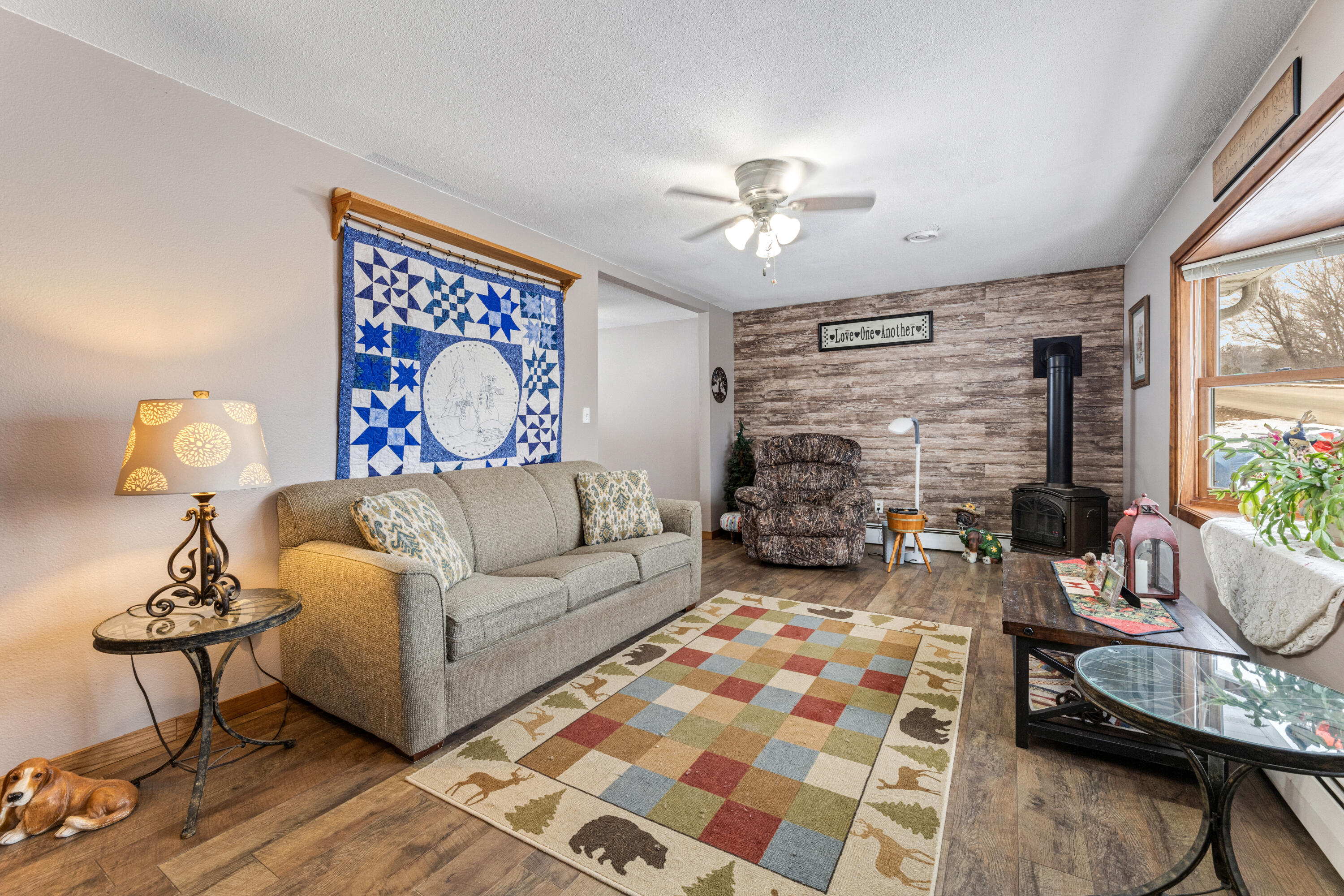 36 Skunk Hollow Road La Crescent, MN 55947 - Photo 2 of 40 36 Skunk Hollow Rd (3)