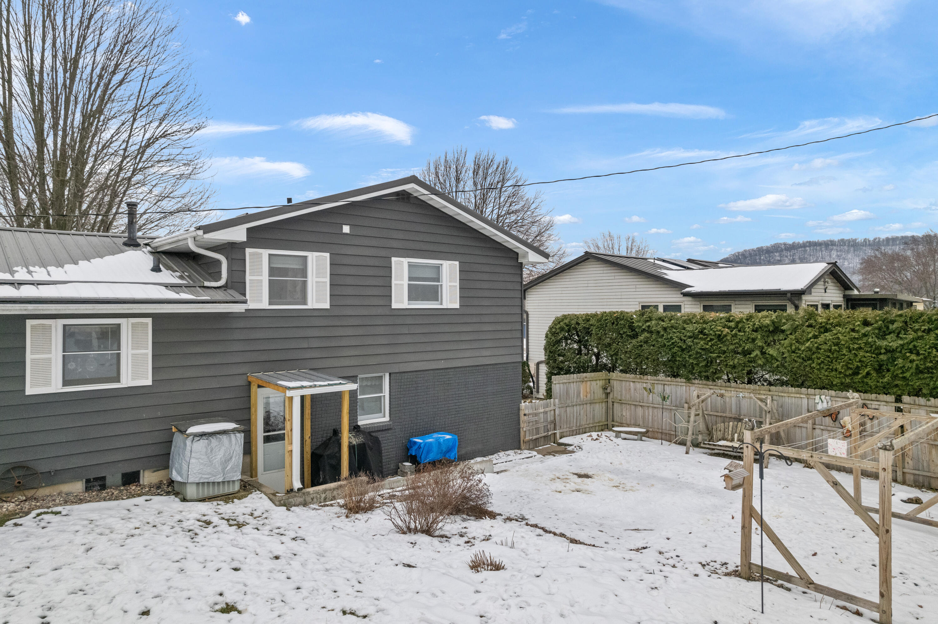 36 Skunk Hollow Road La Crescent, MN 55947 - Photo 30 of 40 36 Skunk Hollow Rd (30)