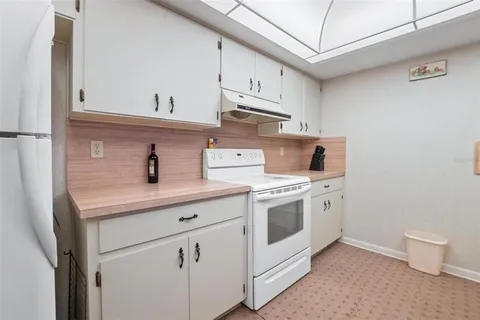 $185,000 | 2270 Firestone Place, Winter Haven, FL 33884