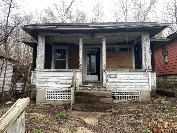 $23,500 | 4363 Monroe Street, Gary, IN 46408