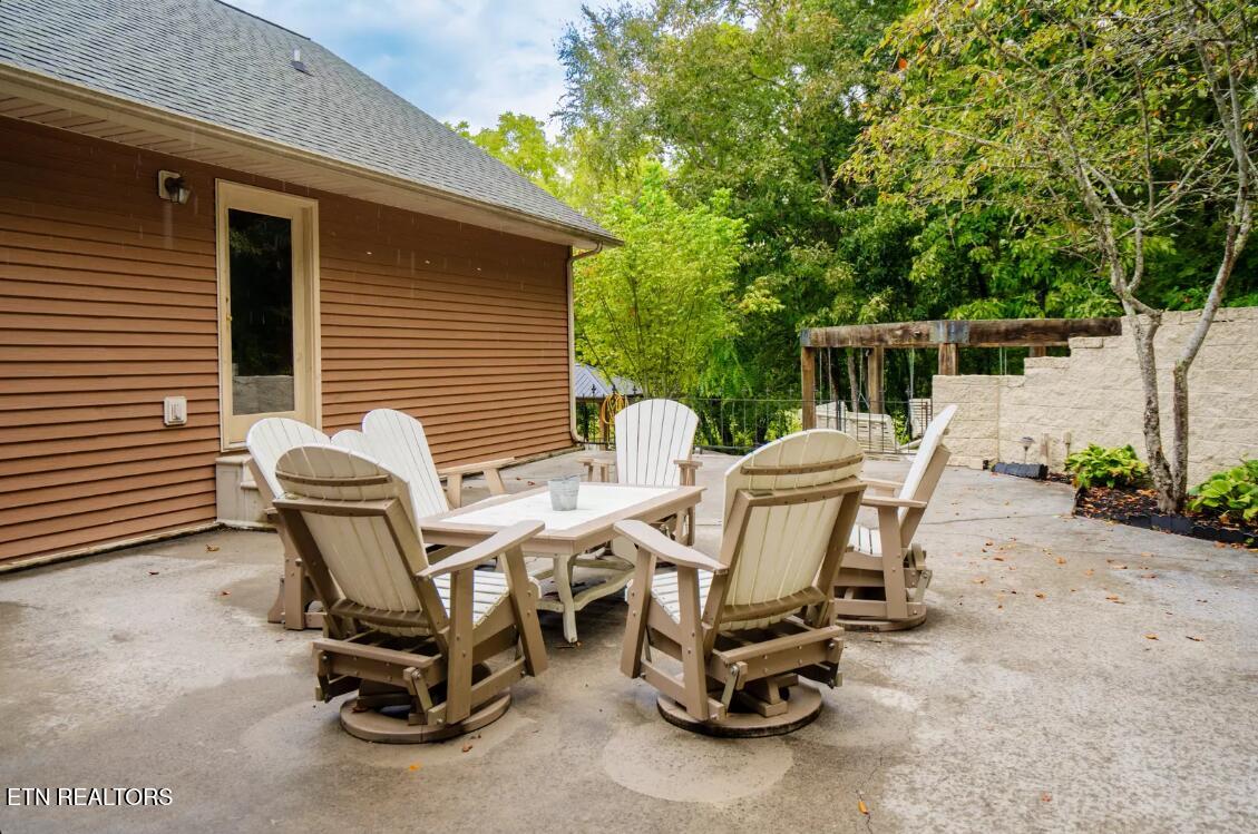 665 Gists Creek Road Sevierville, TN 37876 - Photo 46 of 53 outdoor_gathering_area