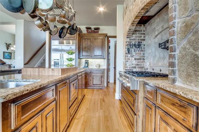 $1,200,000 | 1120 Heron Court, Graford, TX 76449