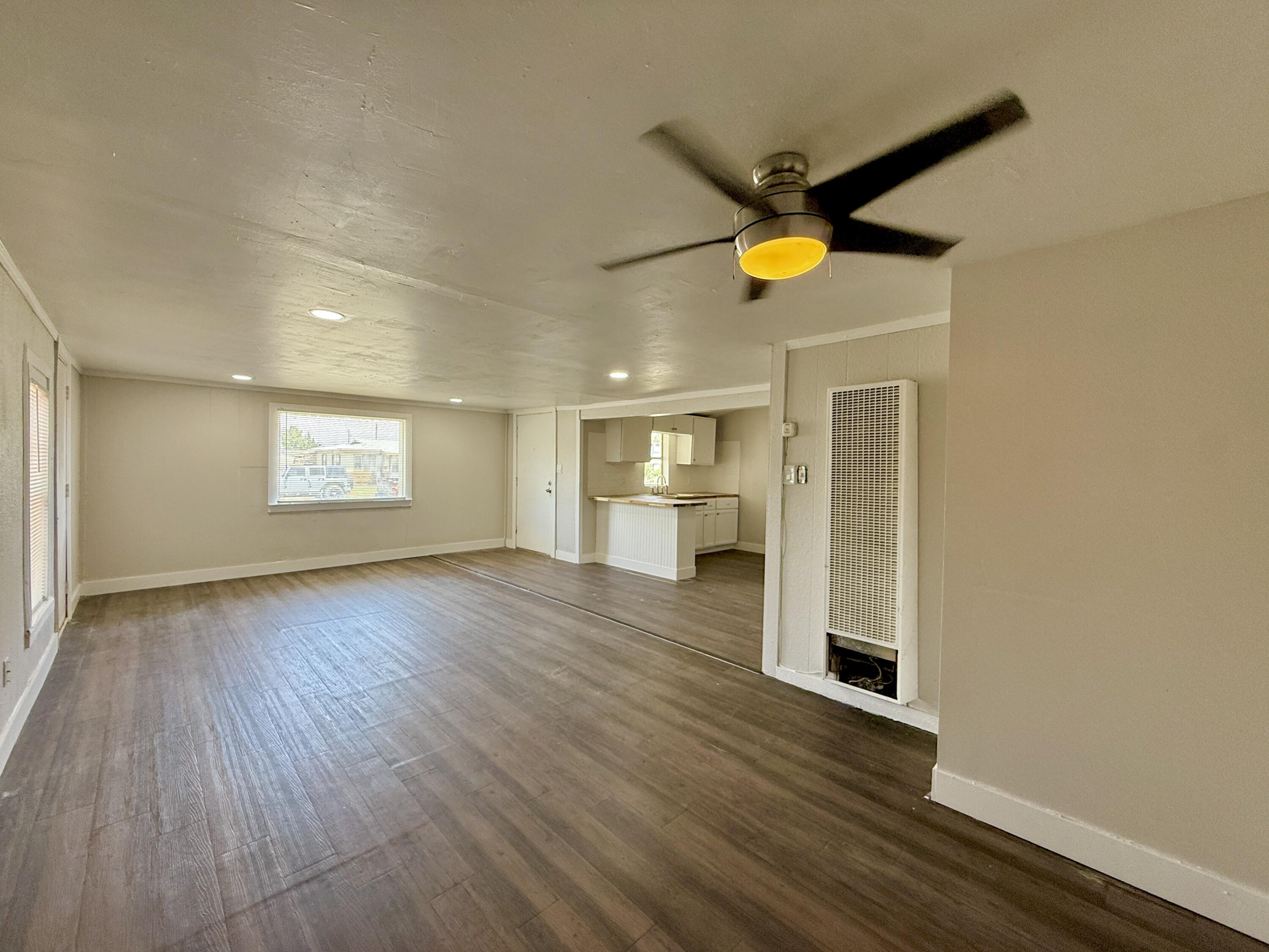 5001 36th Street Lubbock, TX 79414 - Photo 5 of 17 IMG_6415