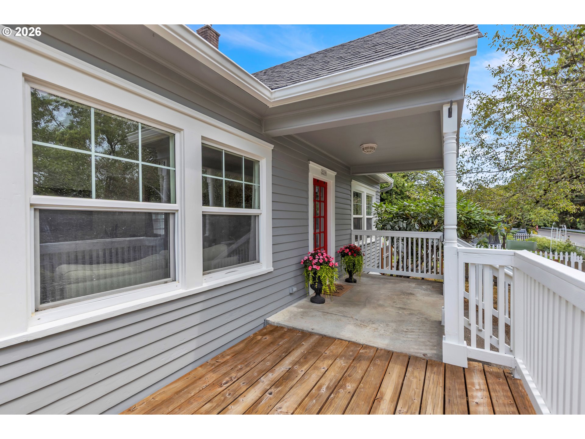 2219 Southwest 6th Avenue Camas, WA 98607 - Photo 4 of 42