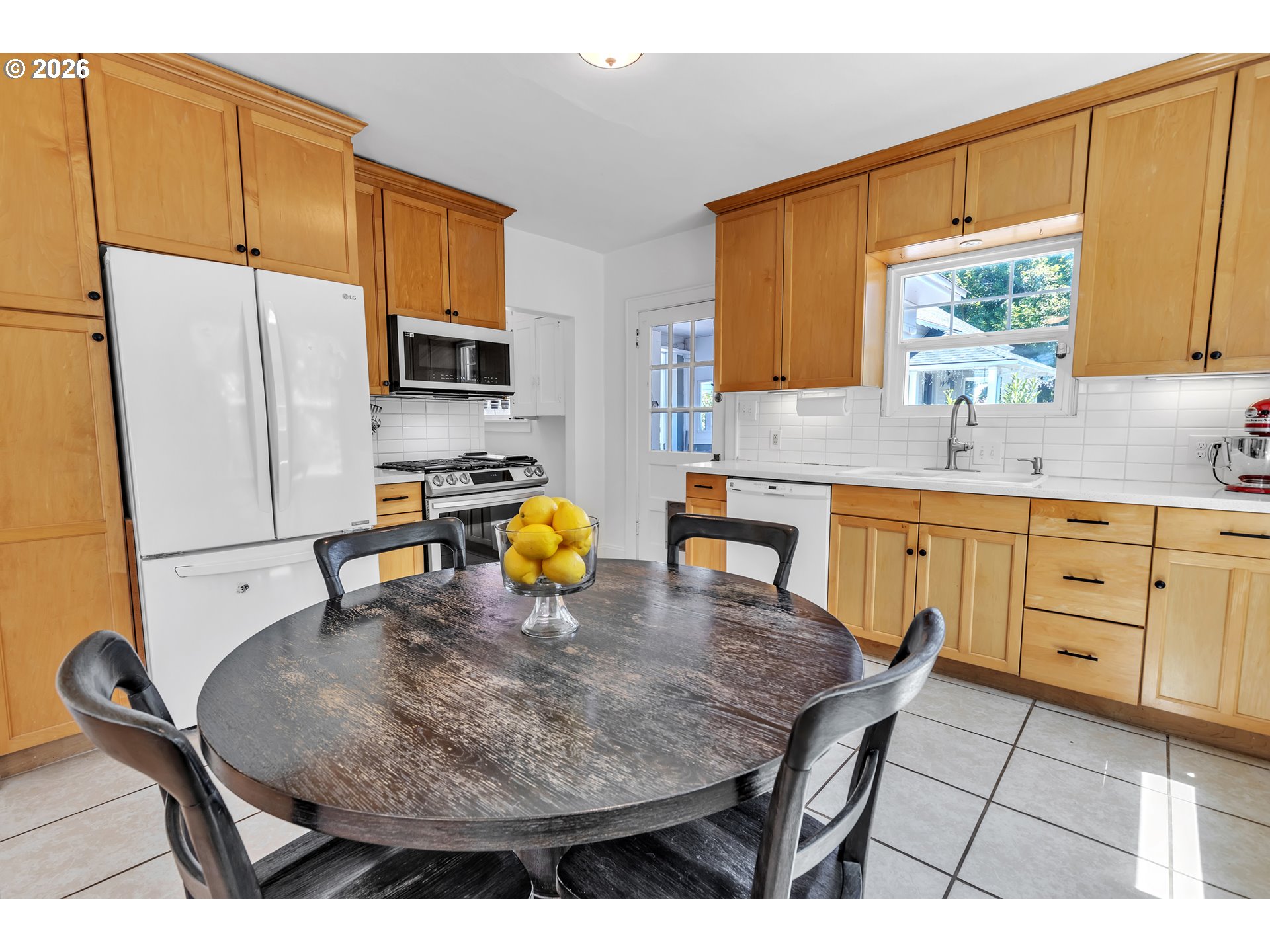 2219 Southwest 6th Avenue Camas, WA 98607 - Photo 10 of 42