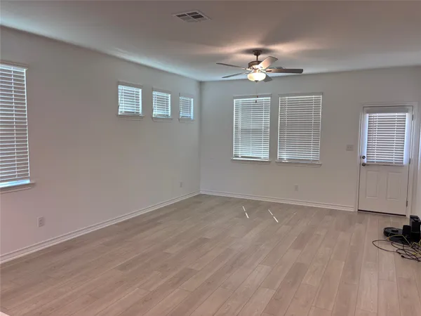 $2,150 | 562 Papaya Drive, Buda, TX 78610