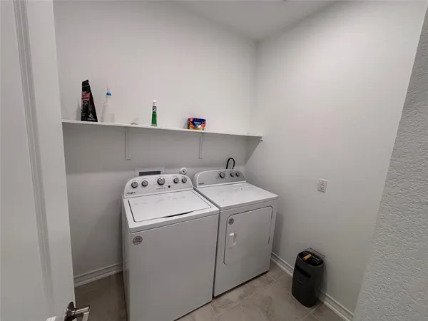 $2,150 | 562 Papaya Drive, Buda, TX 78610