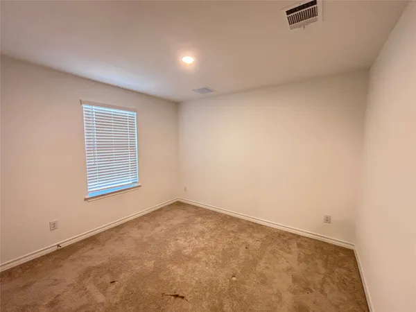 $2,150 | 562 Papaya Drive, Buda, TX 78610