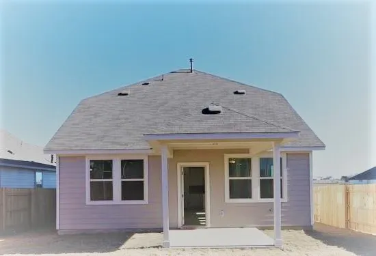 $2,150 | 562 Papaya Drive, Buda, TX 78610