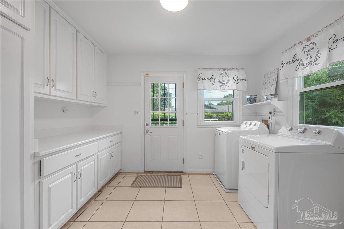 422 Gibbs Road Pensacola, FL 32507 - Photo 31 of 36