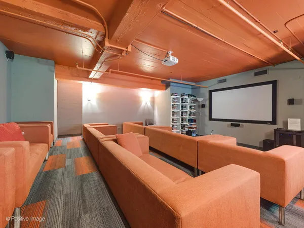 $315,000 | 565 West Quincy Street, Unit 1602, Chicago, IL 60661