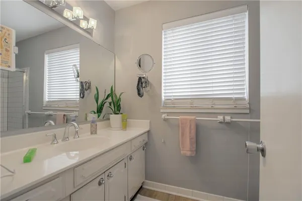 $159,900 | 8740 Metcalf Avenue, Unit 103C, Overland Park, KS 66212