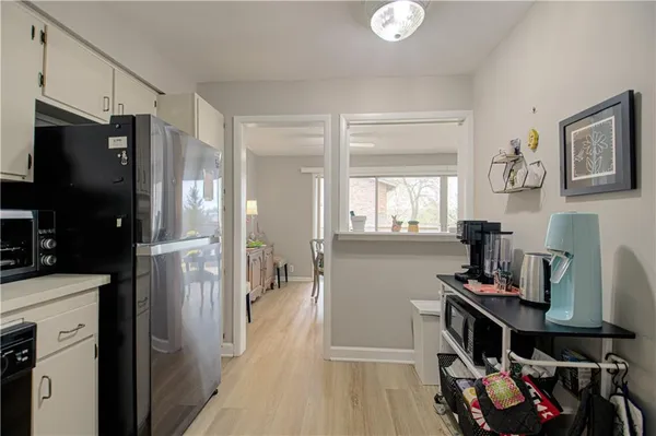 $159,900 | 8740 Metcalf Avenue, Unit 103C, Overland Park, KS 66212