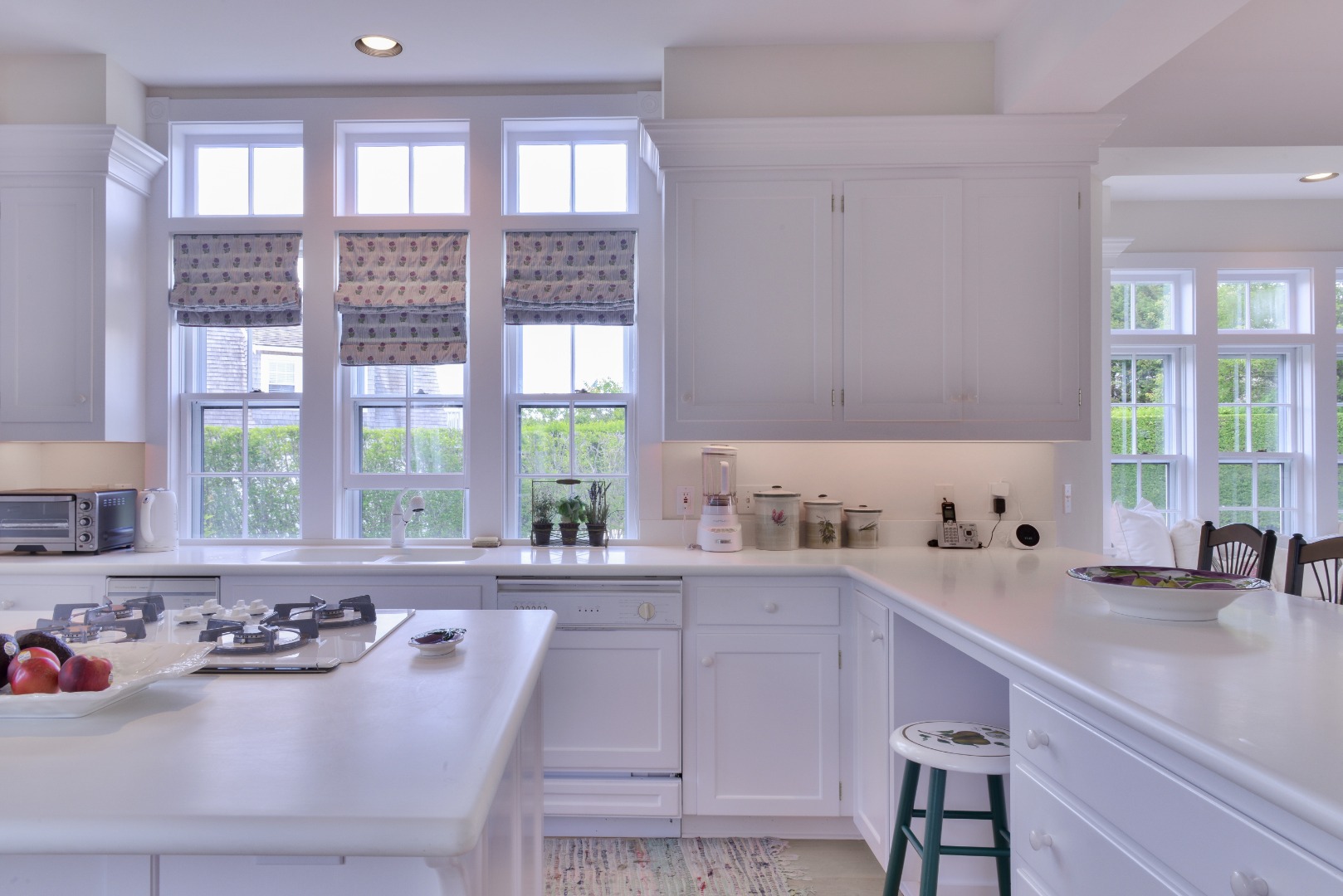 7 Hedge Row Road Nantucket, MA 02554 - Photo 8 of 38 Gallery Image 8