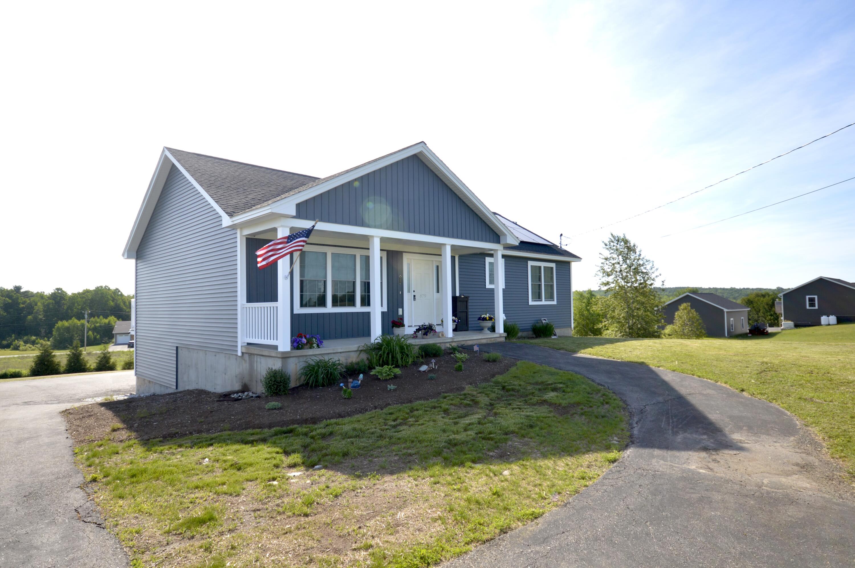 879 Blackstream Road Hermon, ME 04401 - Photo 2 of 42