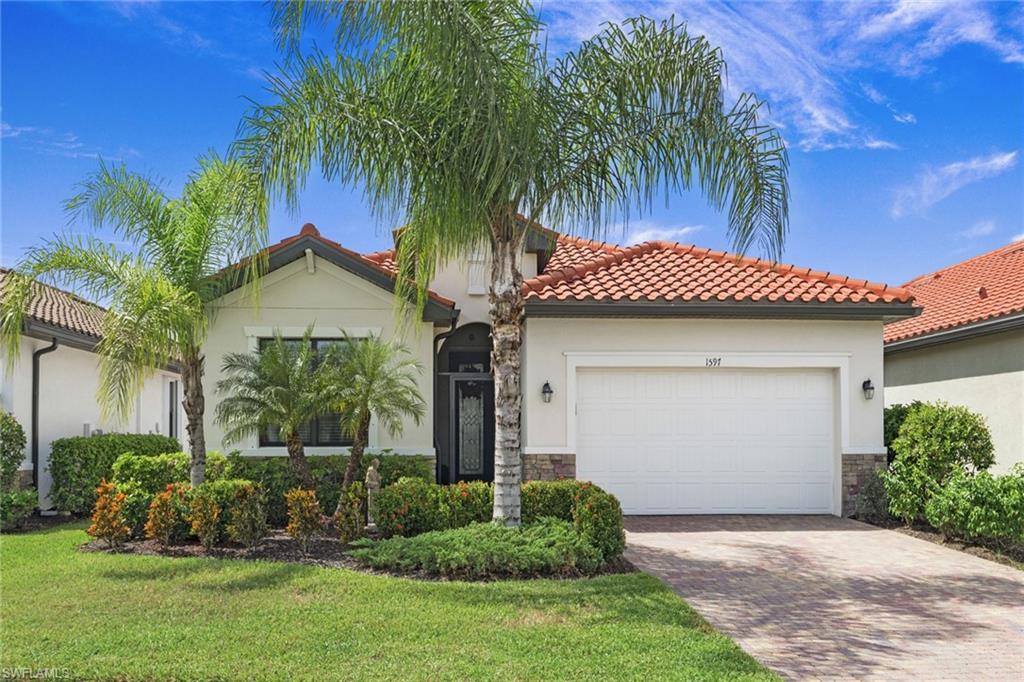 1597 Vizcaya Lane Naples, FL 34113 - Photo 35 of 50