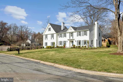 $2,050,000 | 6825 Newbold Drive, Bethesda, MD 20817