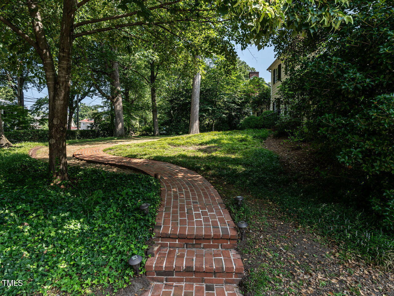 1512 St Marys Street Raleigh, NC 27608 - Photo 3 of 45 003-1280x960-front-walkway