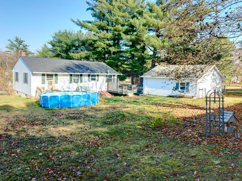 186 Spring Street Gardiner, ME 04345 - Photo 5 of 44 A5ED8010-764D-4C0D-99BA-E1525ED792EC