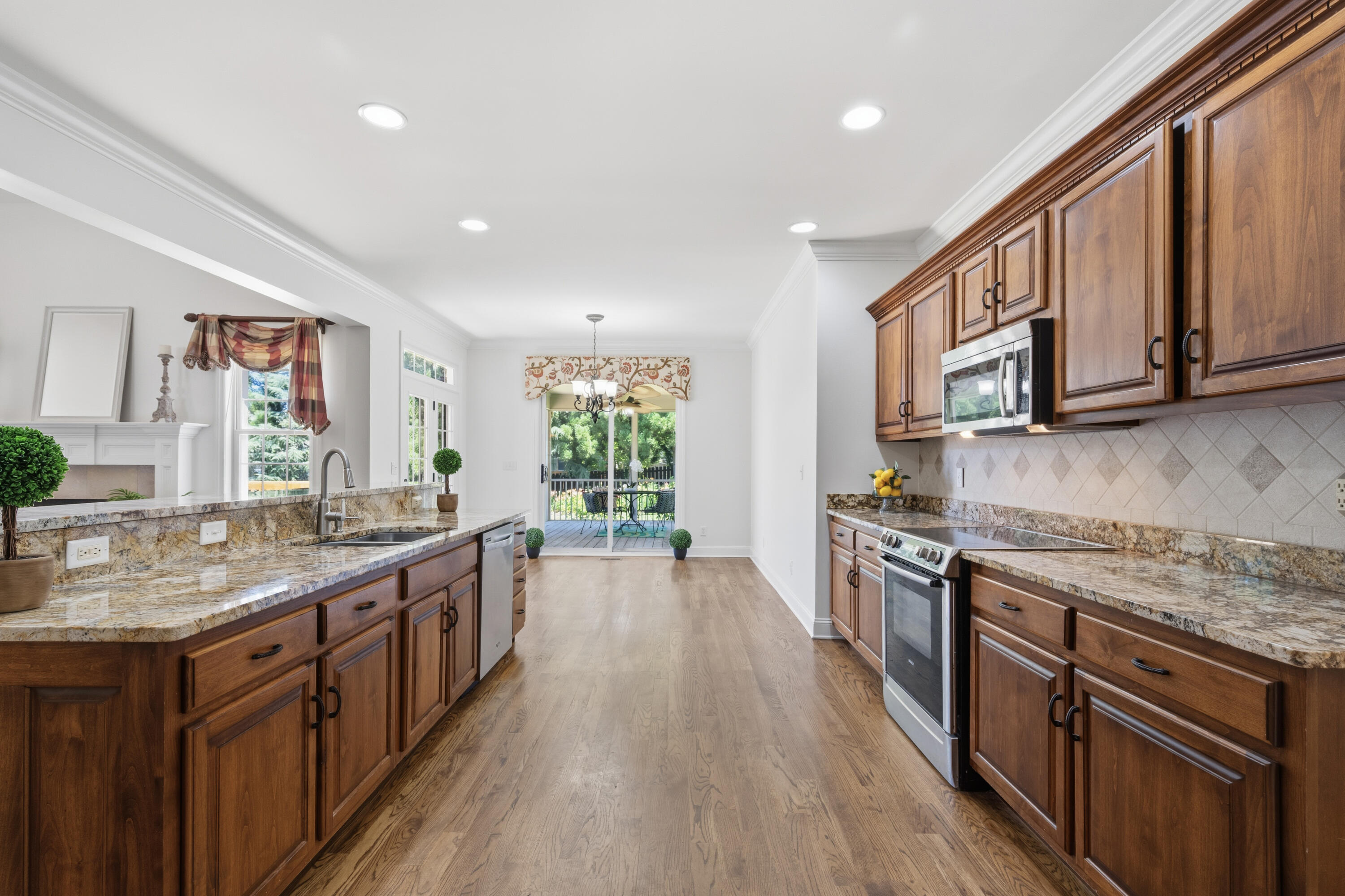 788 Shearer Cove Road Chattanooga, TN 37405 - Photo 16 of 68 25-print-DSC_1570-43