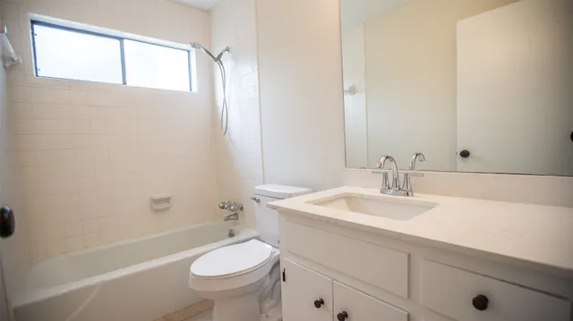 $449,500 | 5307 Presidio Road, Austin, TX 78745