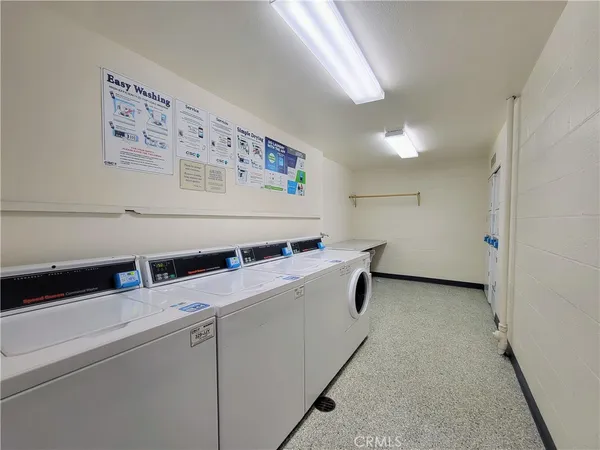 $2,395 | 448 North Bellflower Boulevard, Long Beach, CA 90814