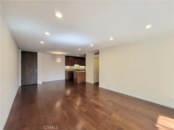 $2,395 | 448 North Bellflower Boulevard, Long Beach, CA 90814