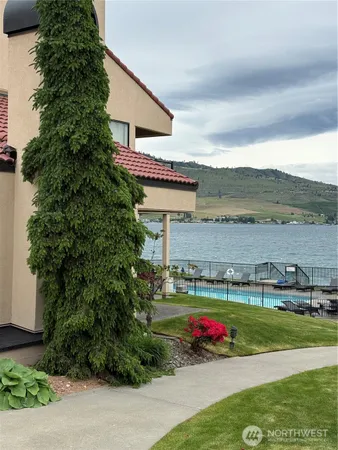 $349,900 | 100 Lake Chelan Shores Drive, Unit 85, Chelan, WA 98816