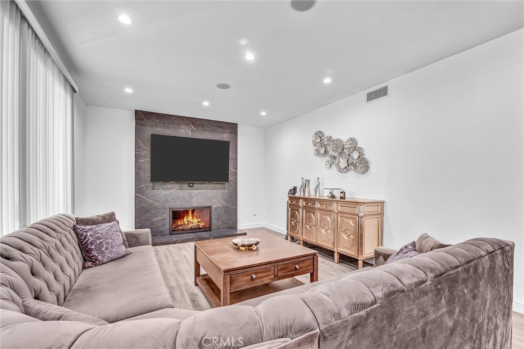 11765 Monte Leon Way Porter Ranch, CA 91326 - Photo 11 of 47