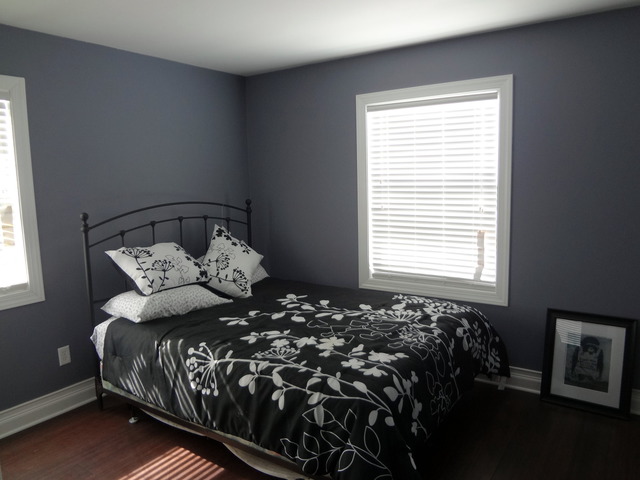 57 Stratford Road Montgomery, IL 60538 - Photo 11 of 15 a bed sitting in a bedroom next to a window