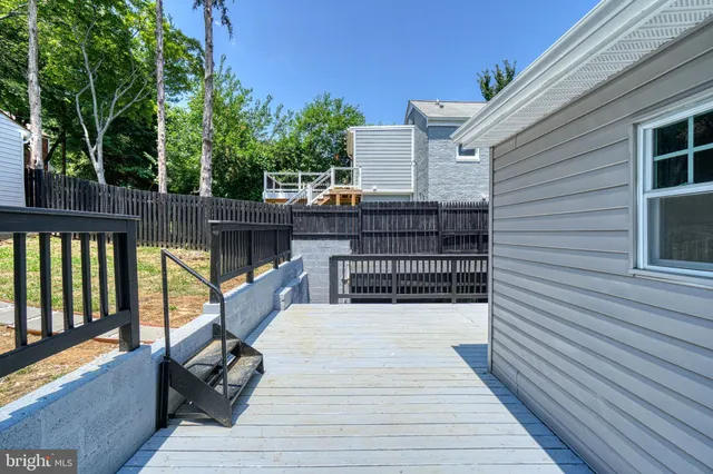 a view of backyard with green space