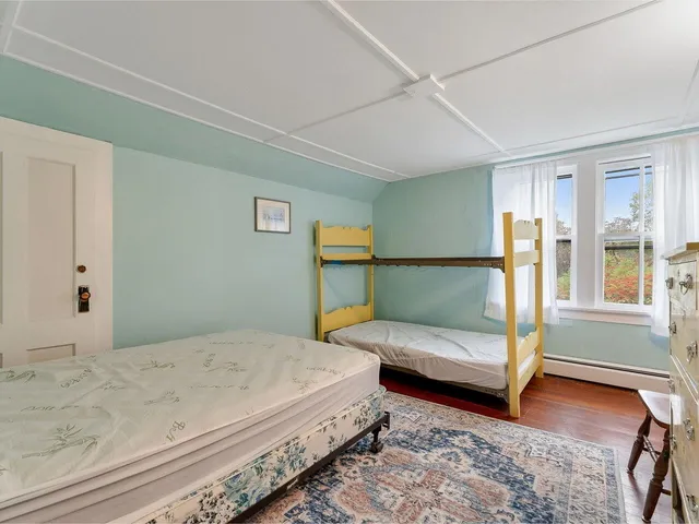 $349,900 | 44 Lower Plains Road, Middlebury, VT 05753