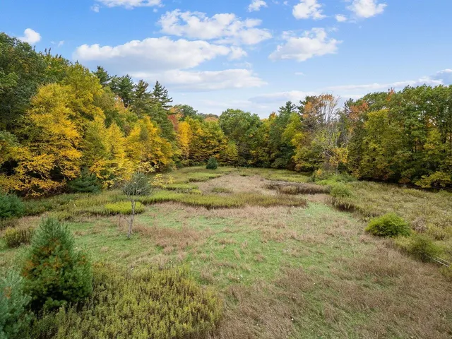 $349,900 | 44 Lower Plains Road, Middlebury, VT 05753