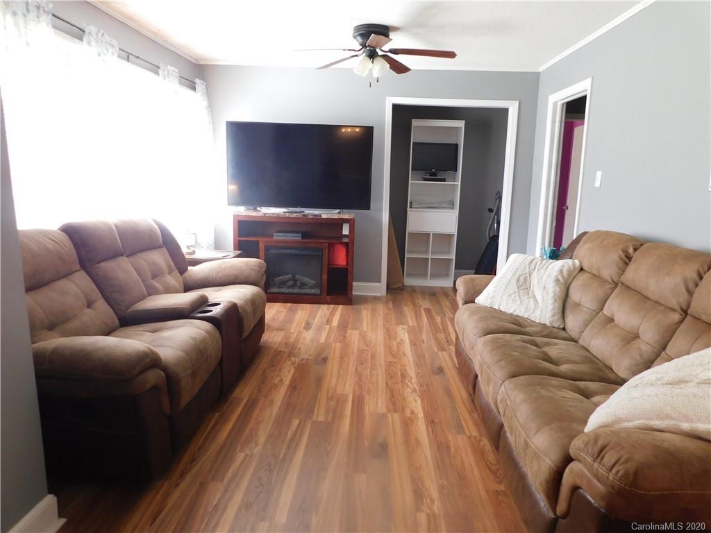 995 Pine Ridge Road Chester, SC 29706 - Photo 3 of 21