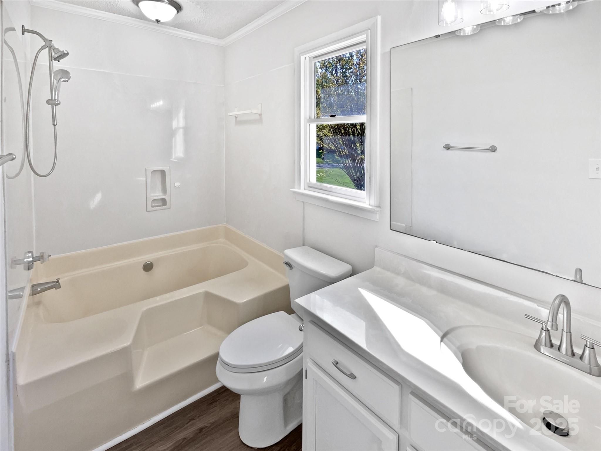 1727 Running Brook Road Charlotte, NC 28214 - Photo 7 of 21 Gallery Image 7