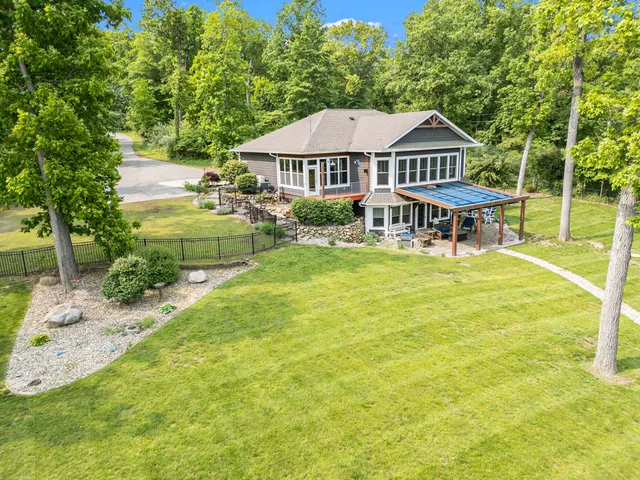 $925,000 | 23772 Wilson Road, Sturgis, MI 49091