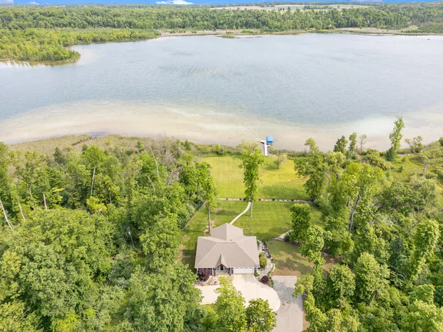 $925,000 | 23772 Wilson Road, Sturgis, MI 49091