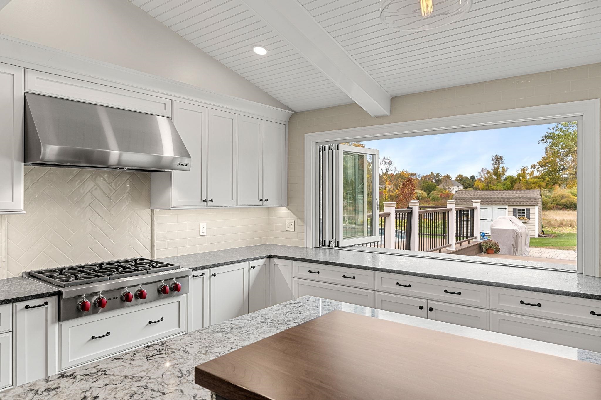 4 Taylor River Road Hampton Falls, NH 03844 - Photo 2 of 31