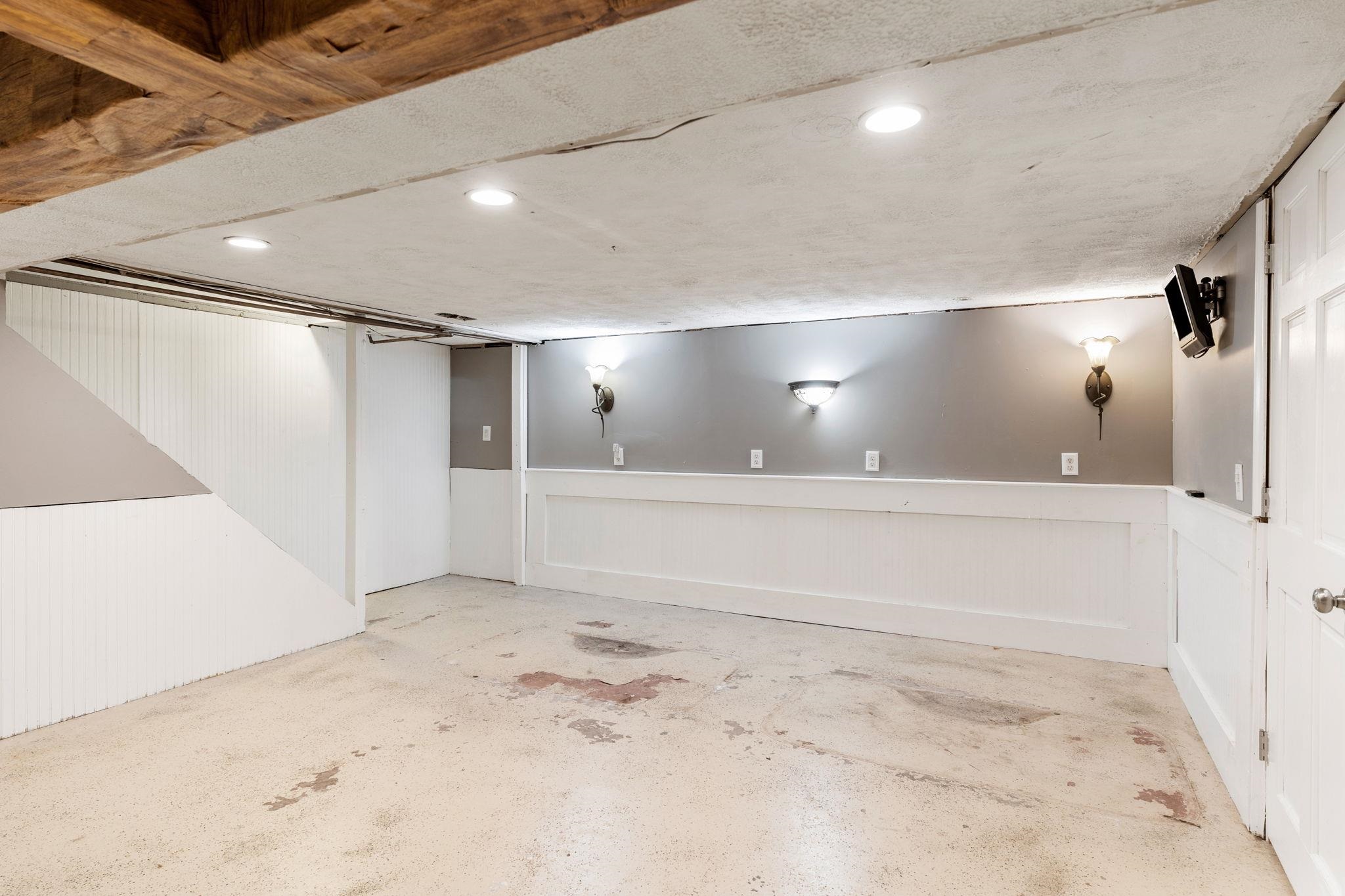 4 Taylor River Road Hampton Falls, NH 03844 - Photo 25 of 31