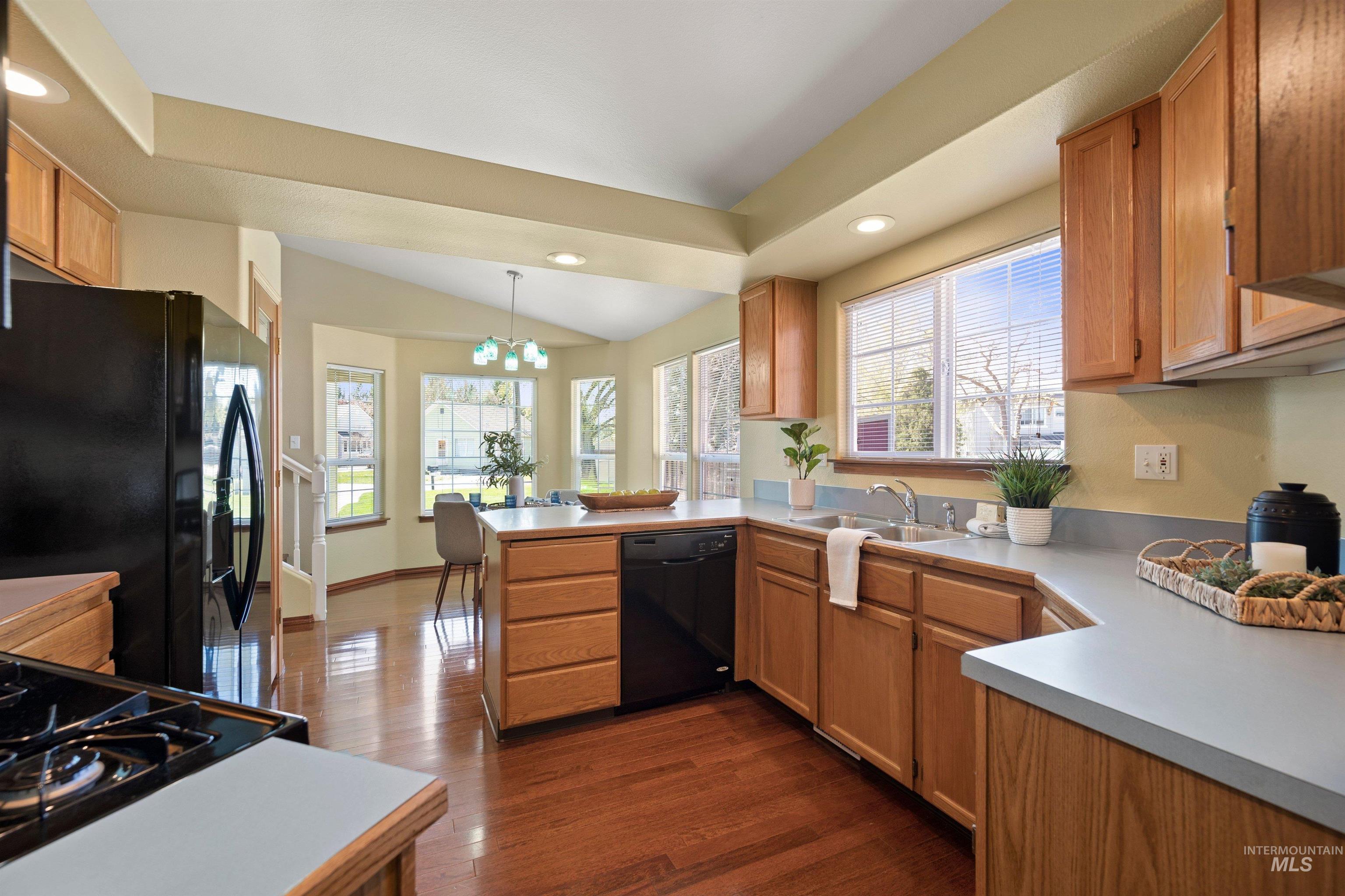 2230 South Sumac Street Boise, ID 83706 - Photo 6 of 50