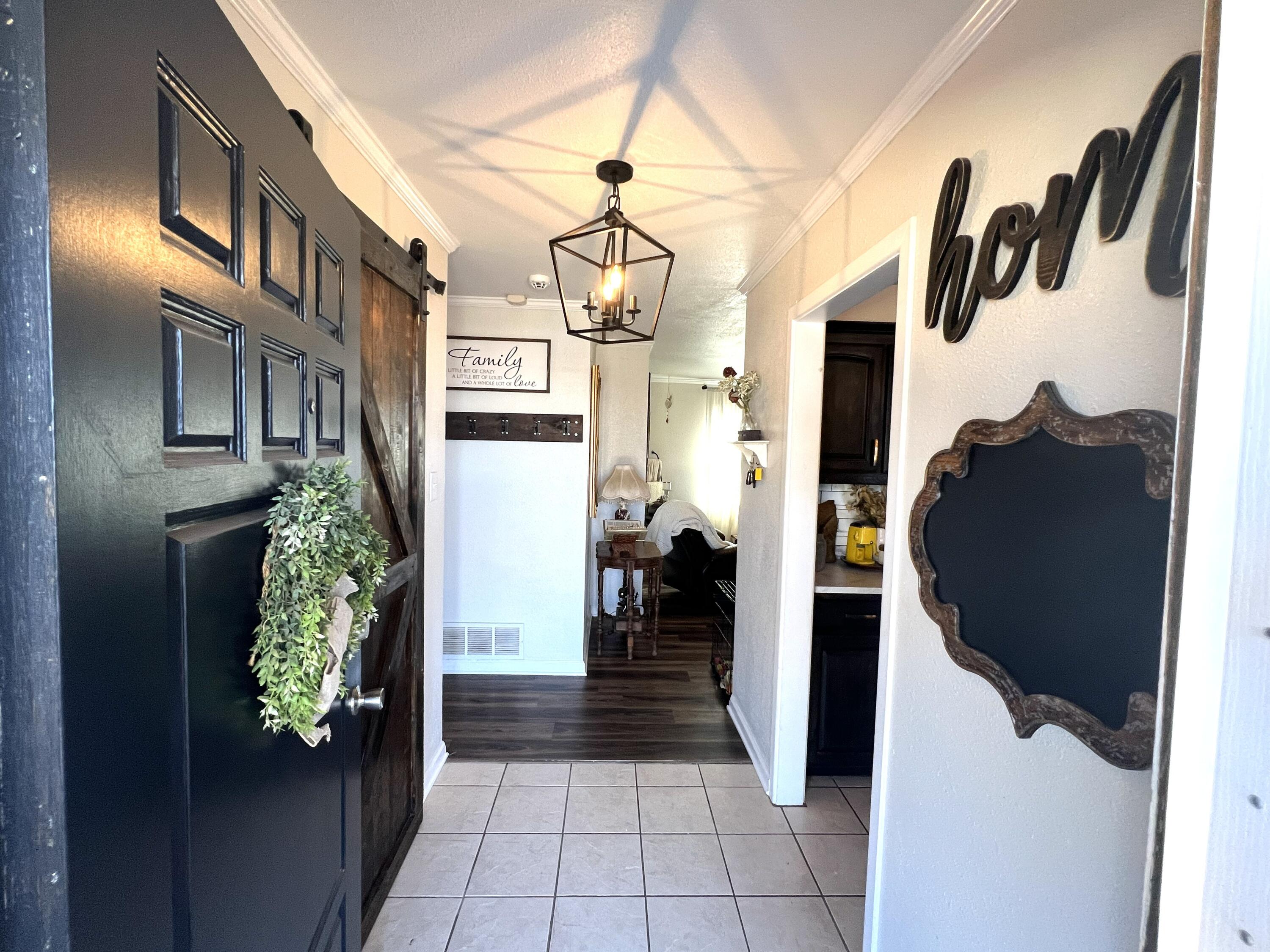 5011 46th Street Lubbock, TX 79414 - Photo 2 of 20 1