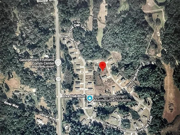 $35,900 | 260 Live Oak Loop, Crescent City, FL 32112