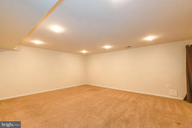 $3,300 | 15 Flag Court, Charles Town, WV 25414