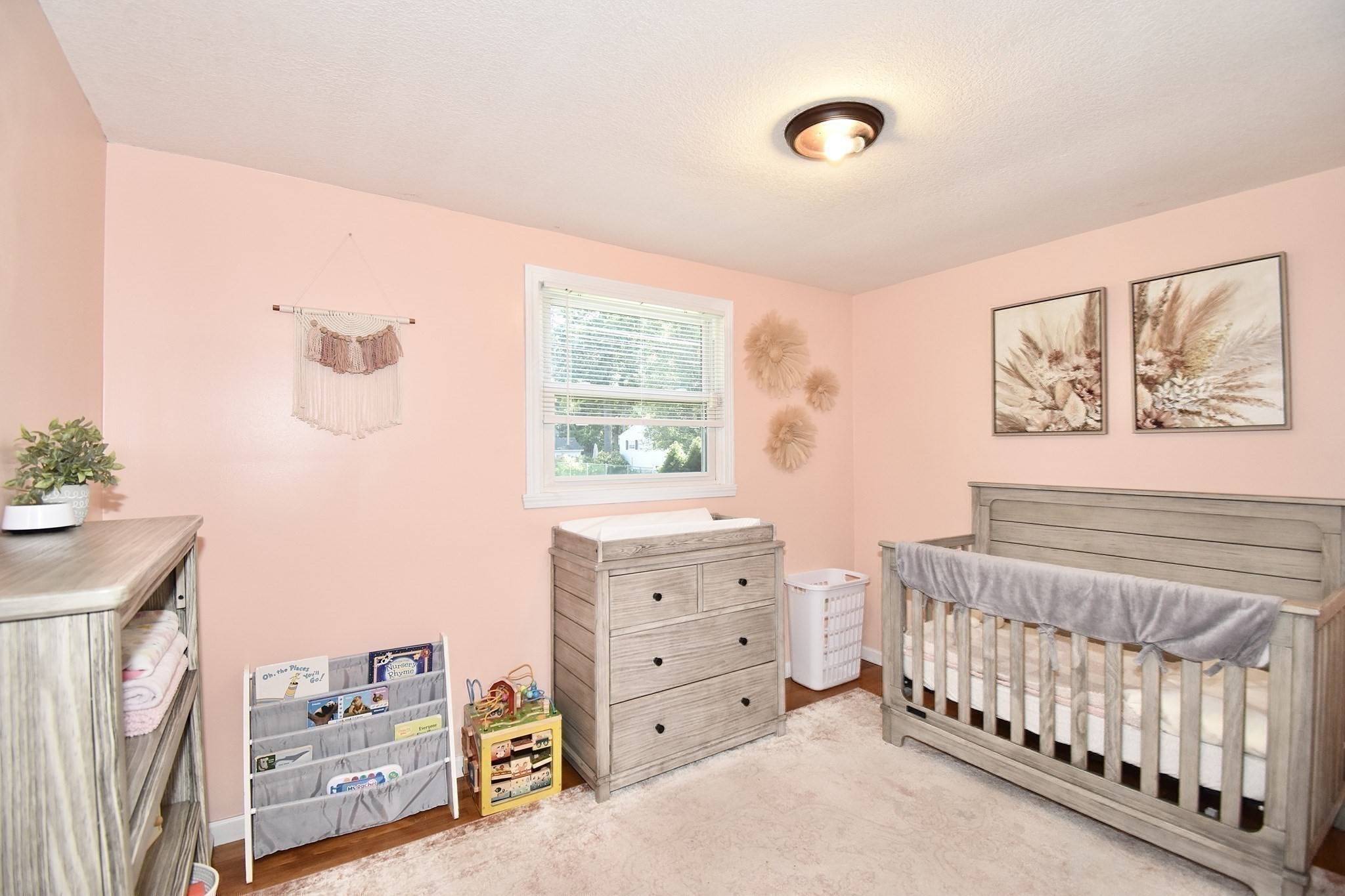 92 Louis Road Springfield, MA 01118 - Photo 21 of 34 Gallery Image 21