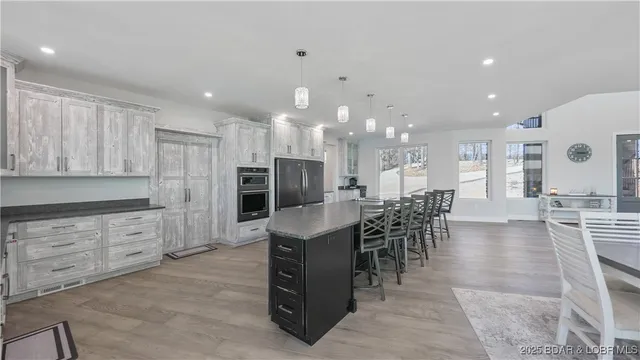 $6,600,000 | 147 Forest Trace, Sunrise Beach, MO 65079