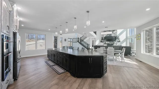 $6,600,000 | 147 Forest Trace, Sunrise Beach, MO 65079