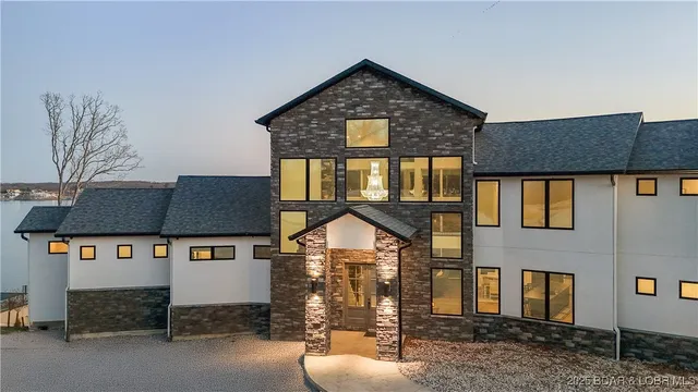 $6,600,000 | 147 Forest Trace, Sunrise Beach, MO 65079